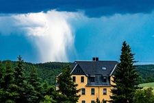 Science Behind Cloudbursts
